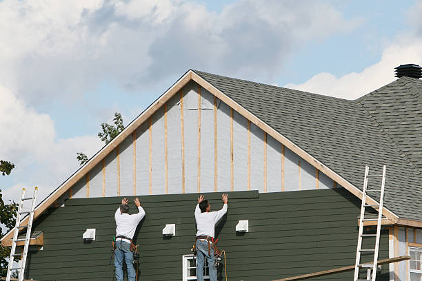 Professional Siding Contractor technician working in Cedar Grove, NC